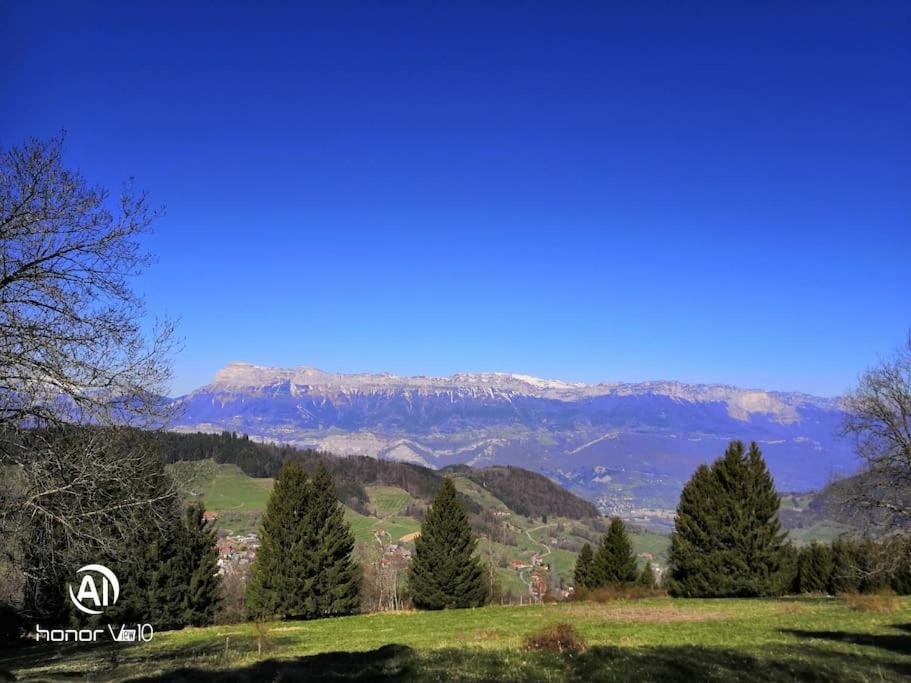 La Tour En Belledonne Villa Theys Exterior foto