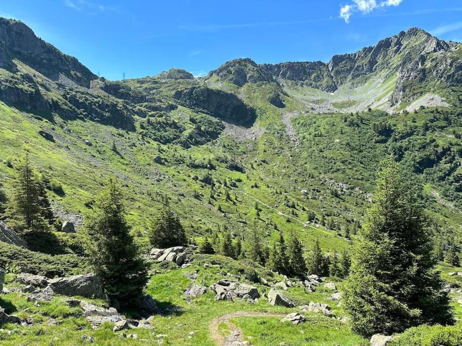 La Tour En Belledonne Villa Theys Exterior foto